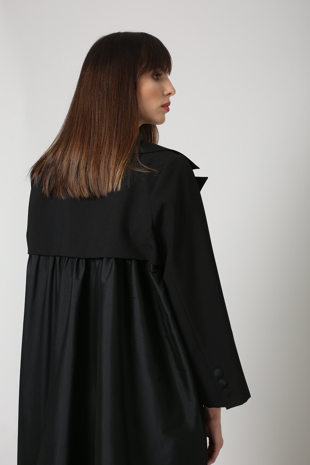 Silk Collar Abaya
