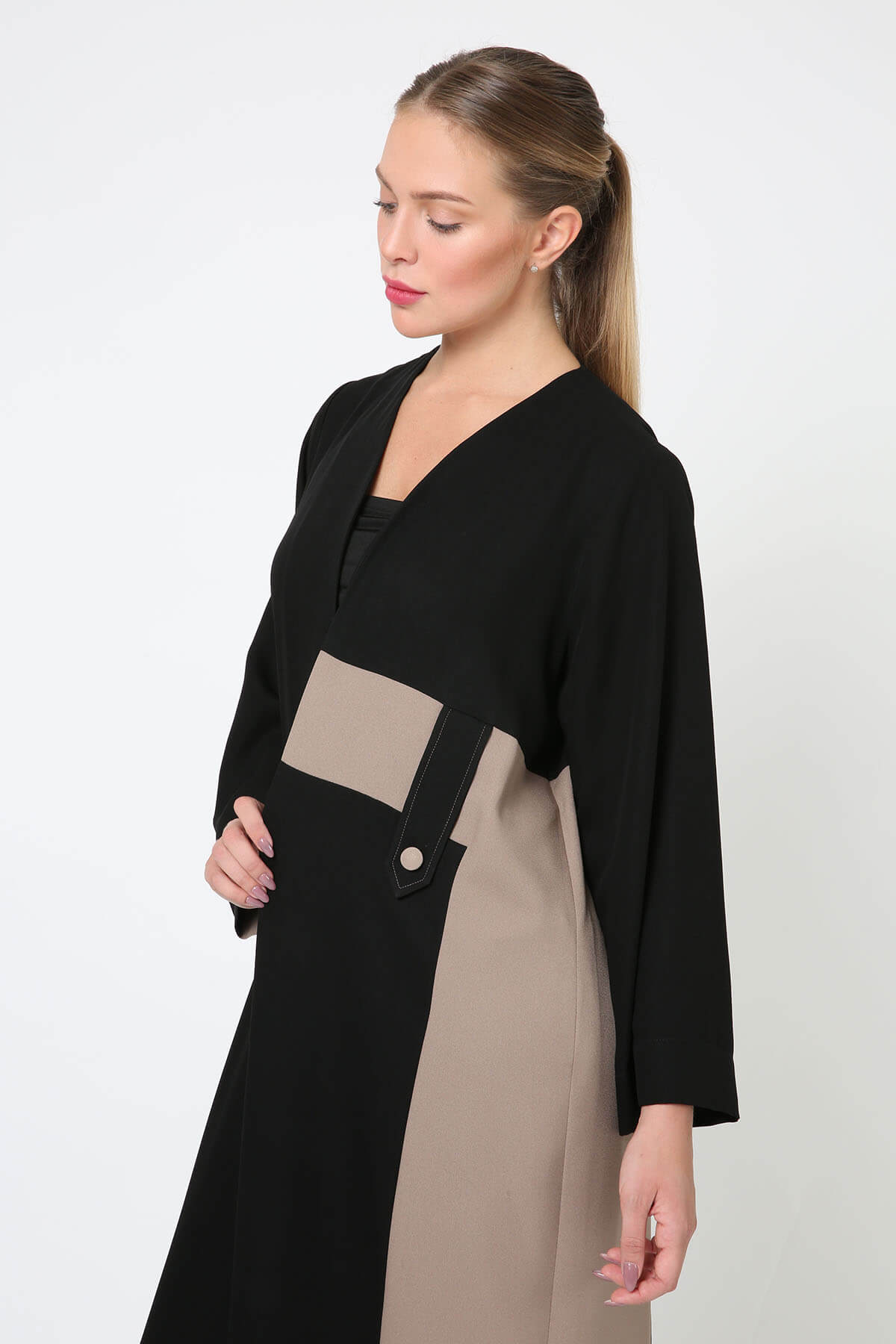 Two-tone Abaya