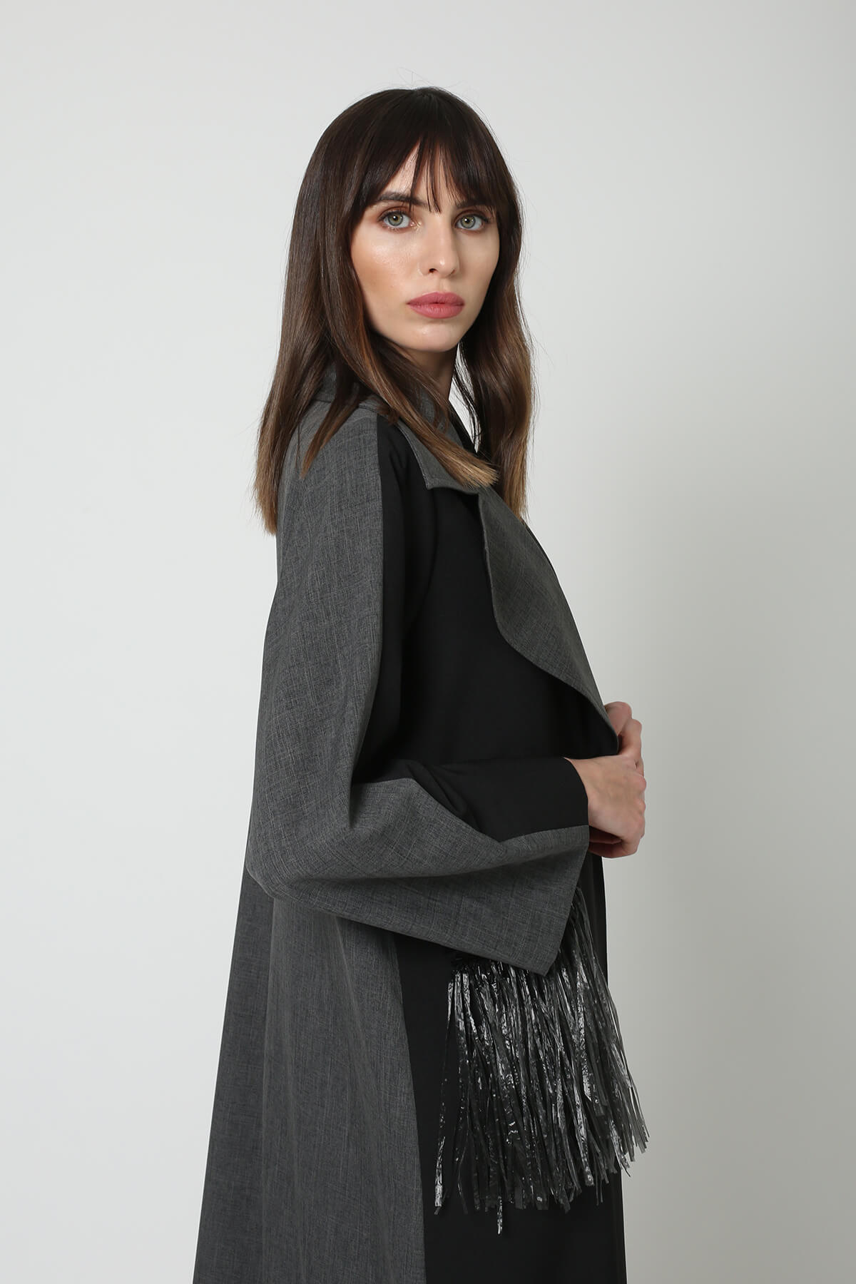 Embroidered Pockets Abaya