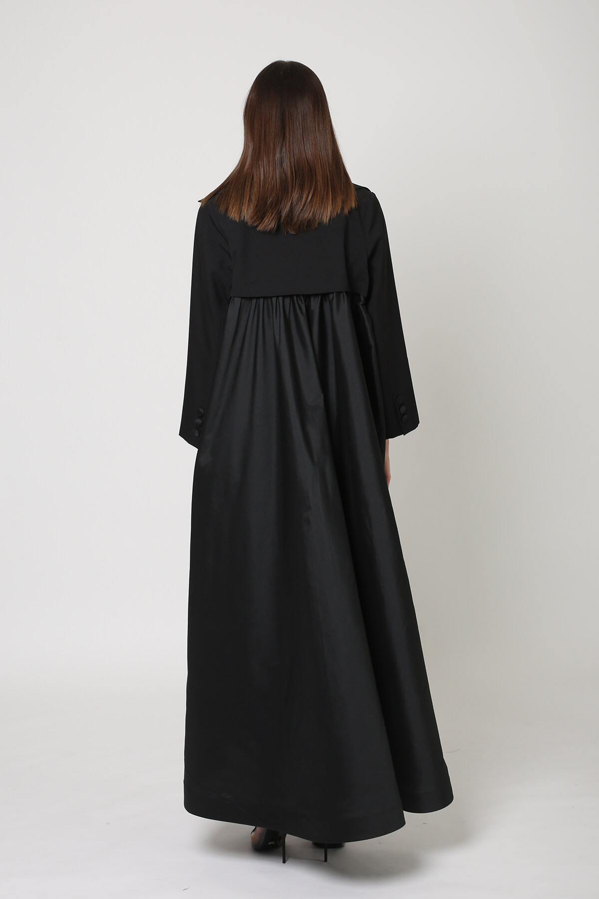 Silk Collar Abaya