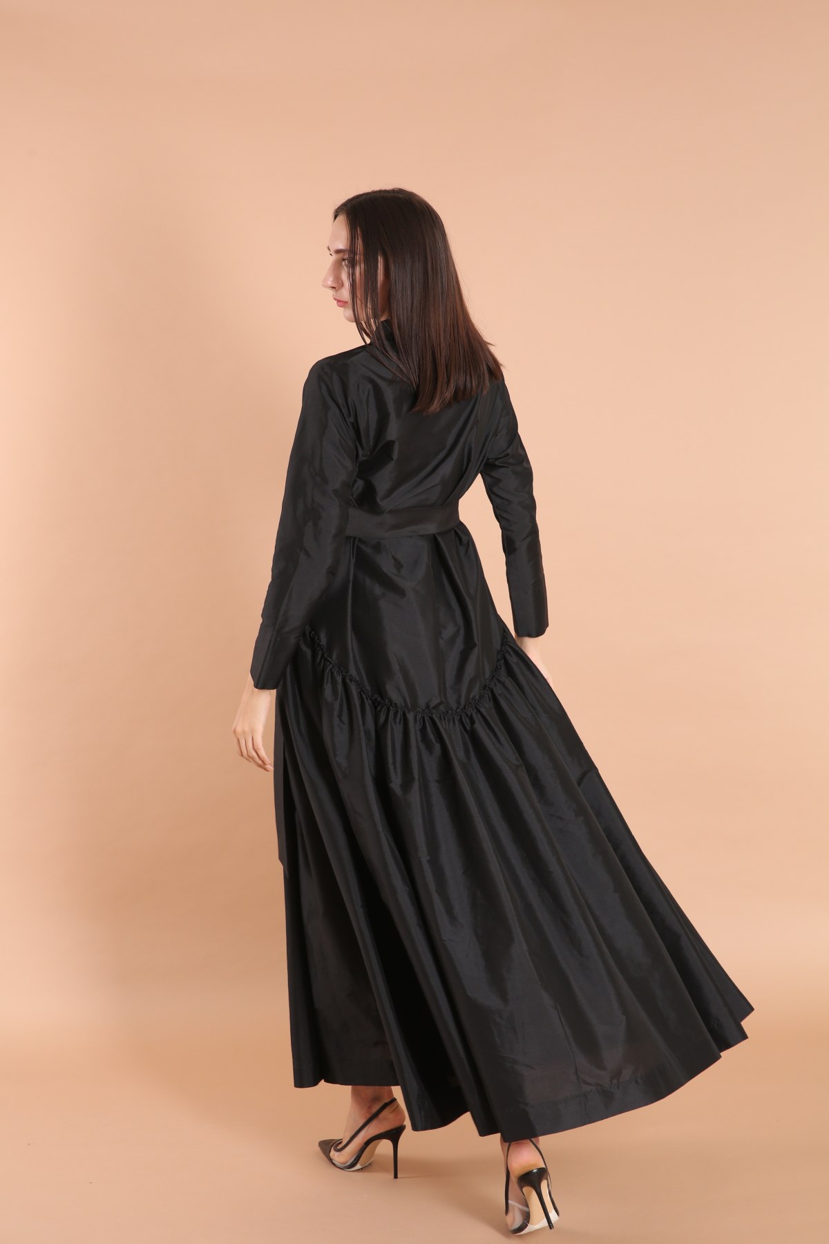 Taffeta Shirred Abaya