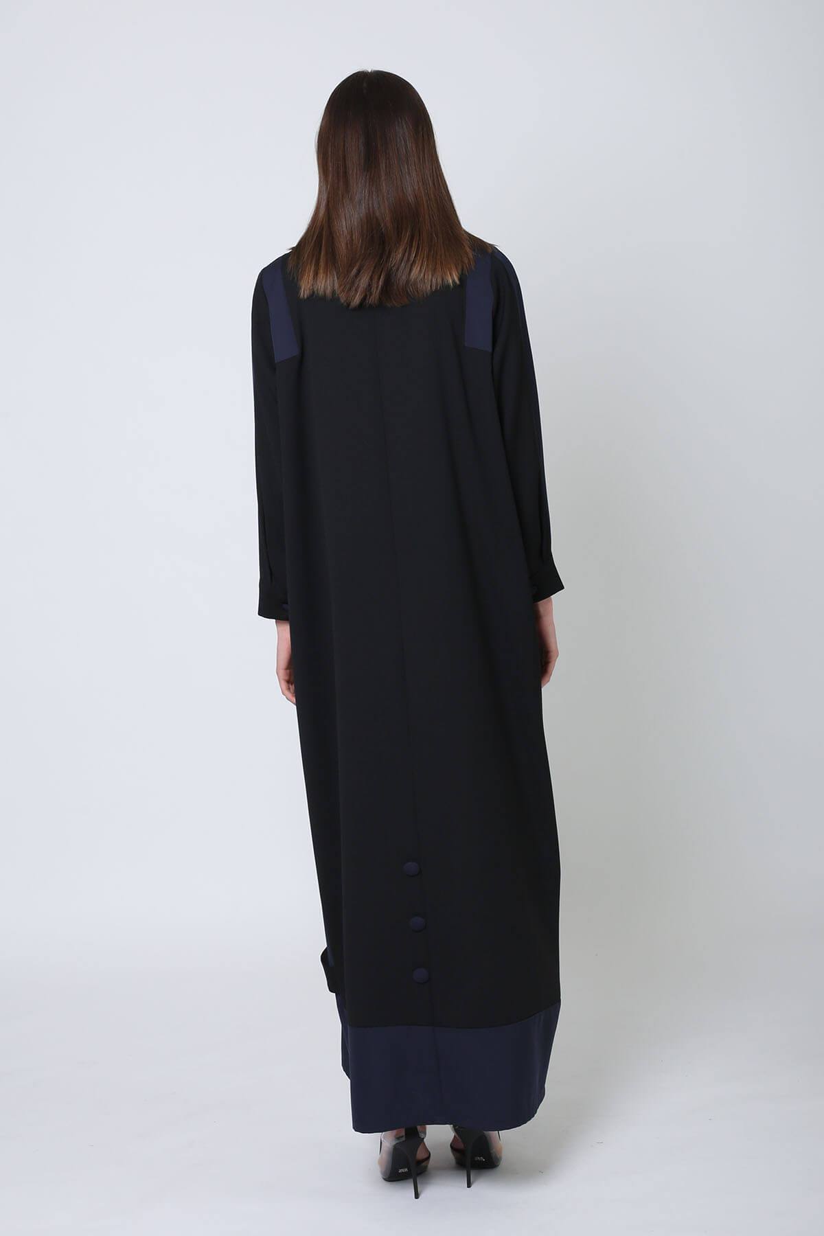 Buttoned Creb Abaya