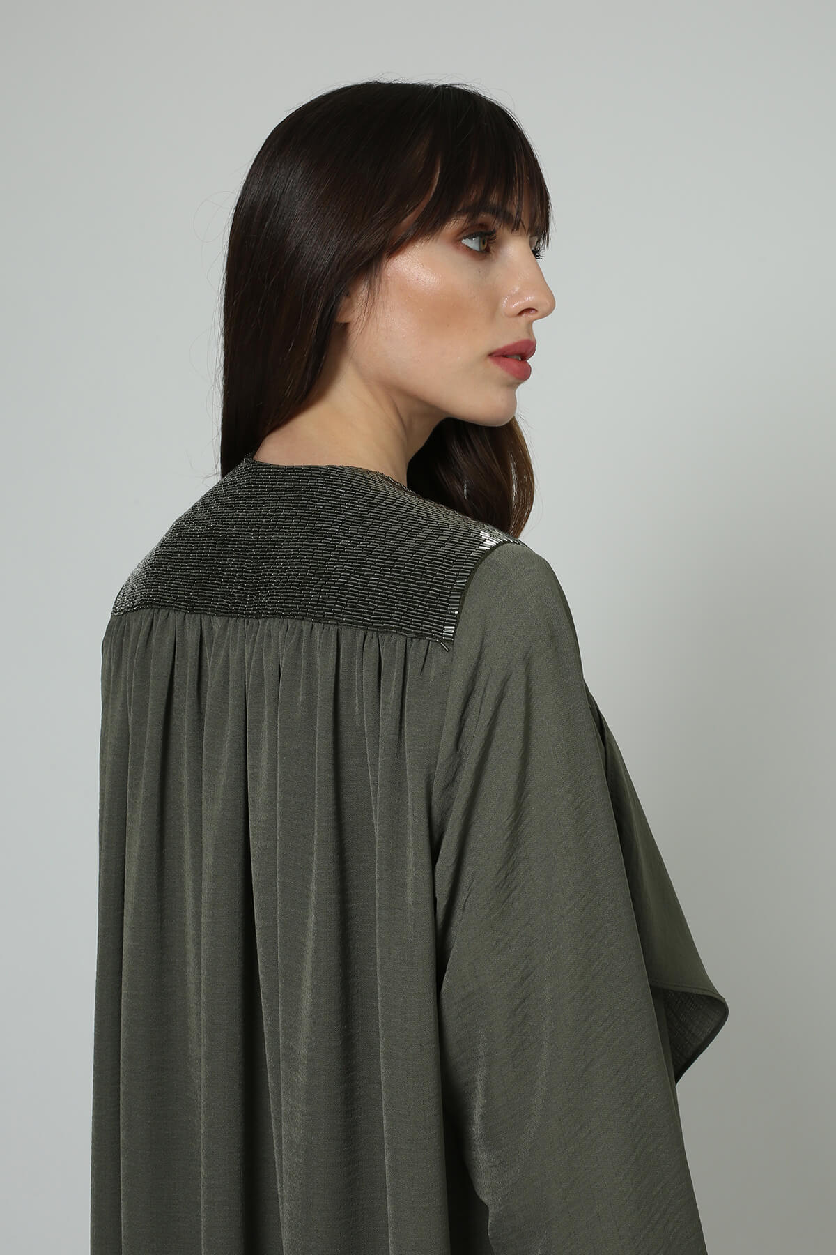 Flared Colar Abaya