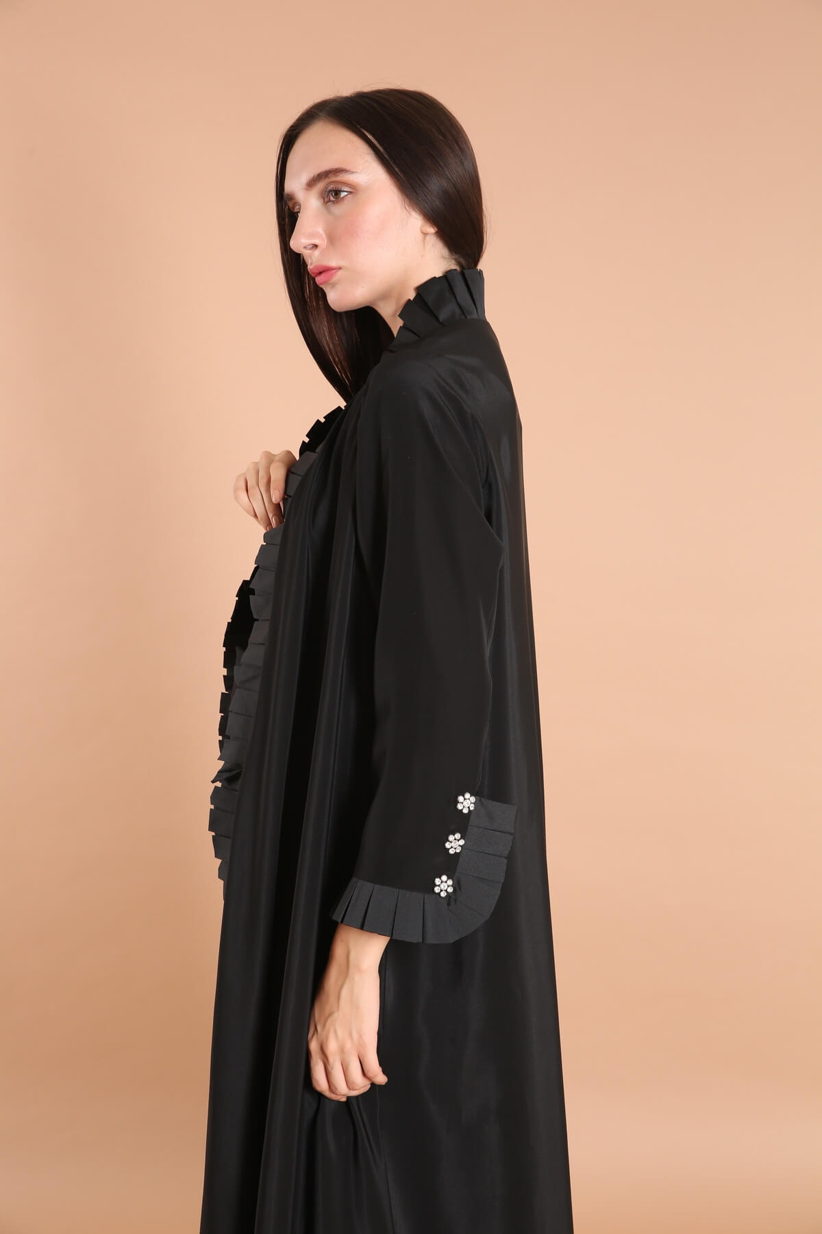 Pleated Taffeta Border Classic Abaya