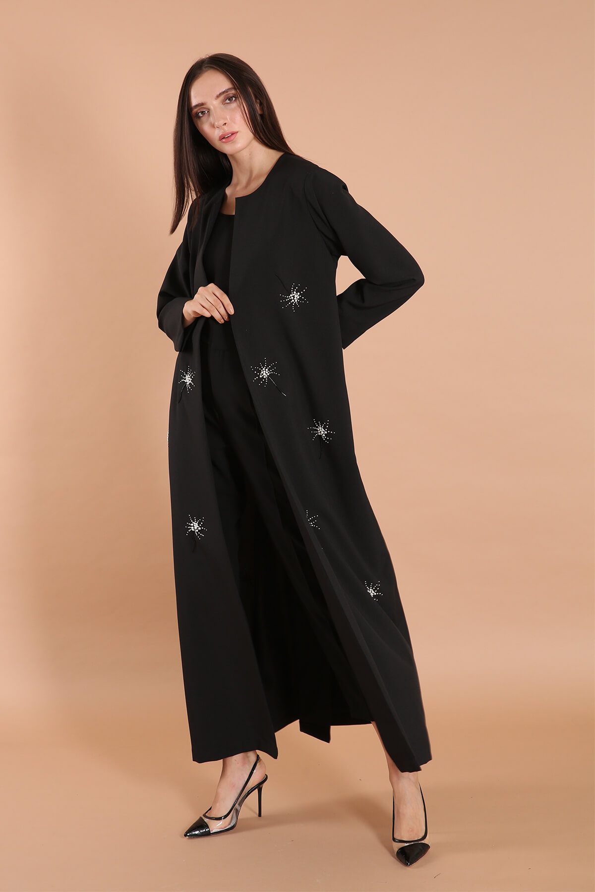 Pearls Embellished Classic Abaya