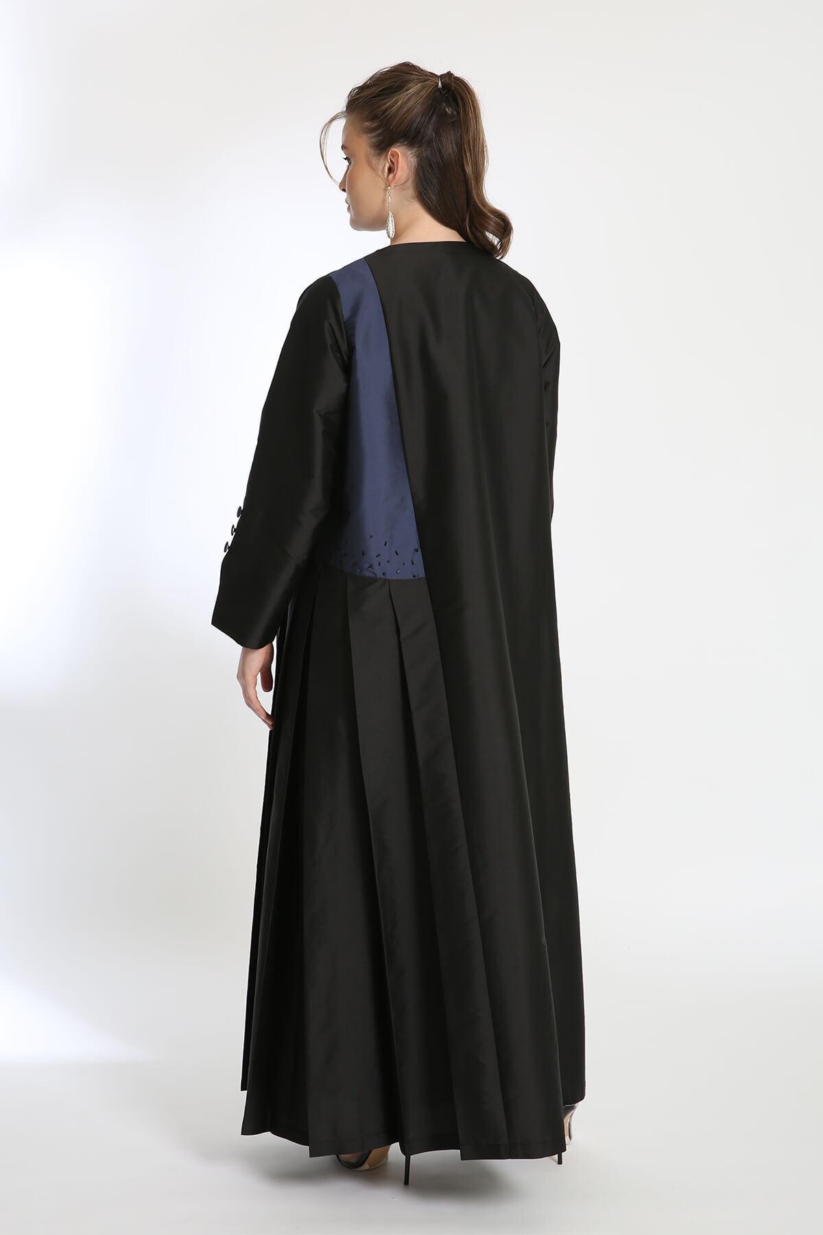 Classic Abaya