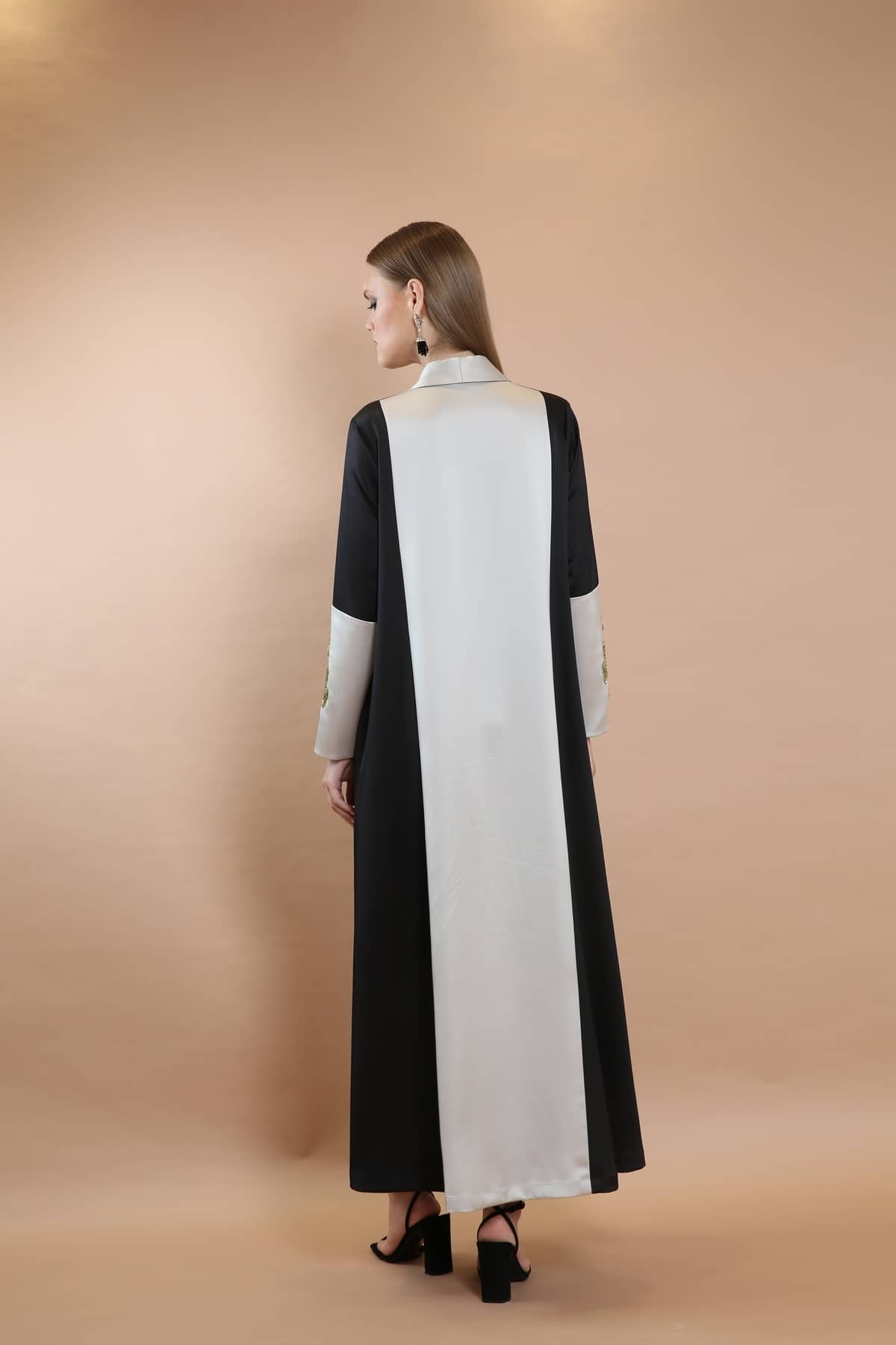 Classic Abaya