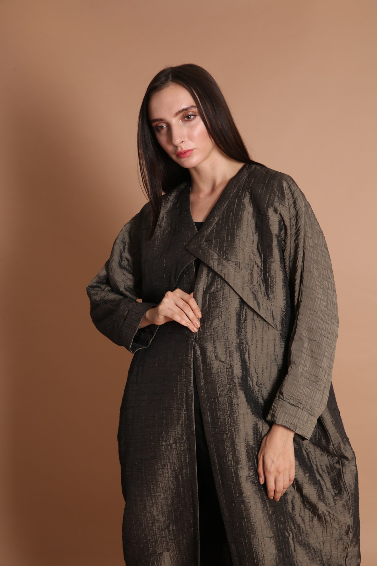 Side Bubble Cut Abaya