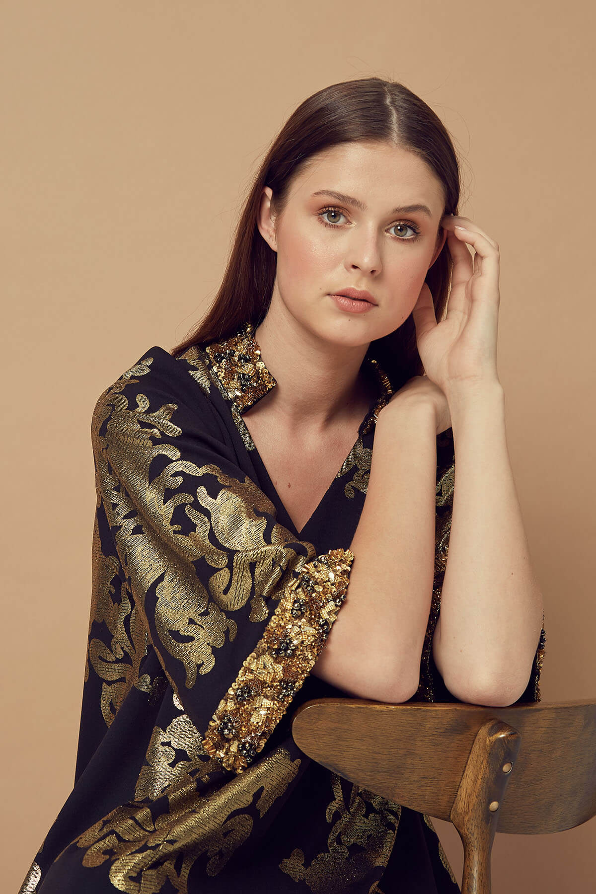 Embroidered round neck Kaftan